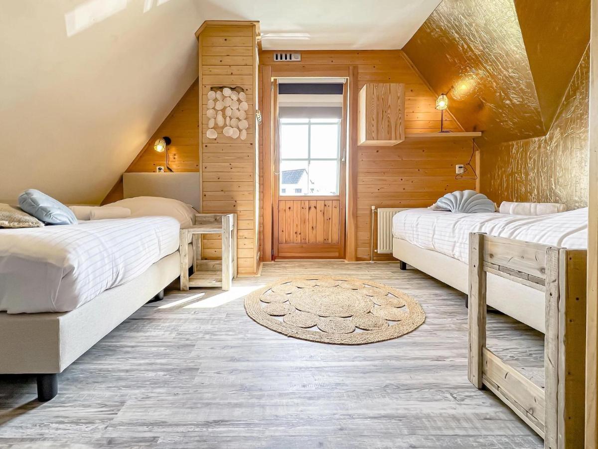 Beautiful Holiday Home With Private Terrace Kropswolde Bagian luar foto