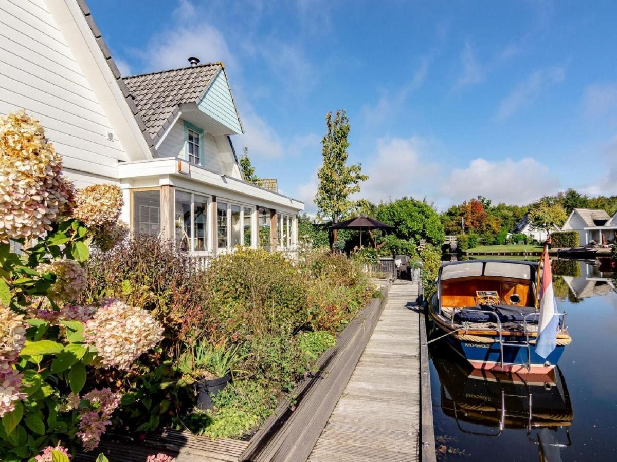 Beautiful Holiday Home With Private Terrace Kropswolde Bagian luar foto